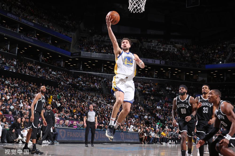 季表现对比 季表现对比